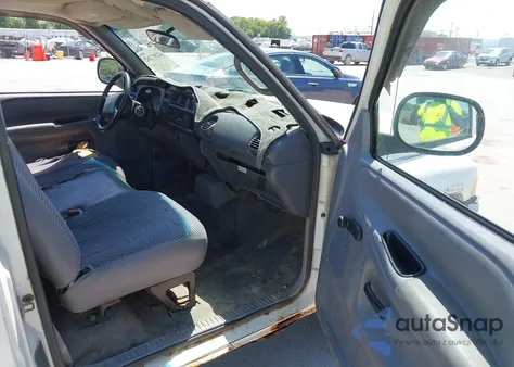 2001 Dodge Ram 2500 St из США, поврежденный, VIN 3B7KC26Z61M283195